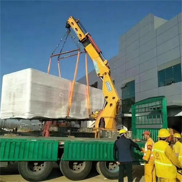 赣榆随车吊是否可以进行长途运输